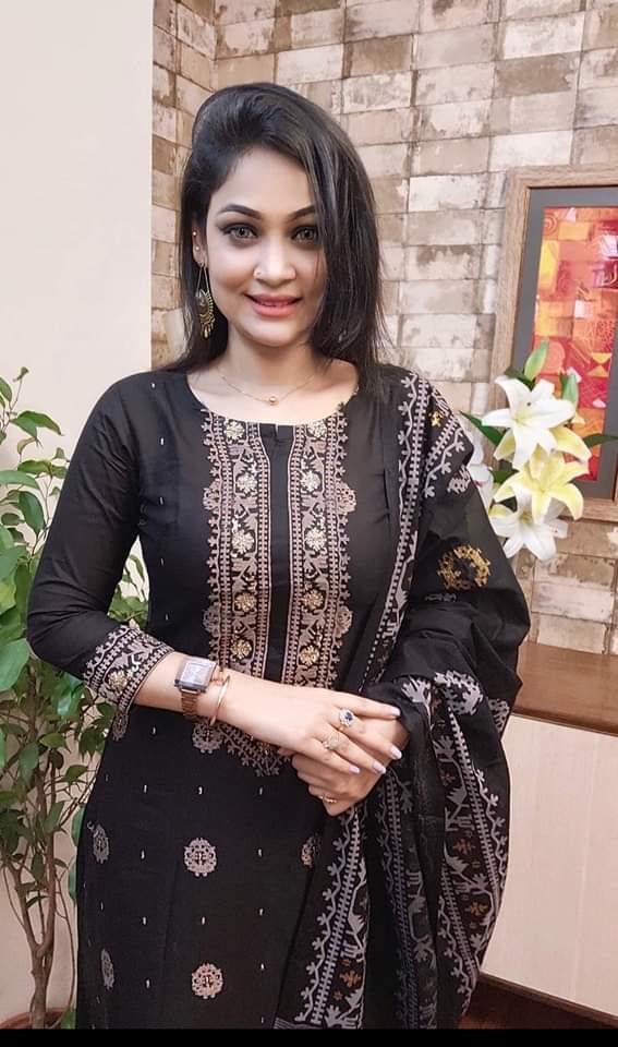 আনস্টিজ স্ক্রিন প্রিন্ট থ্রি-পিস