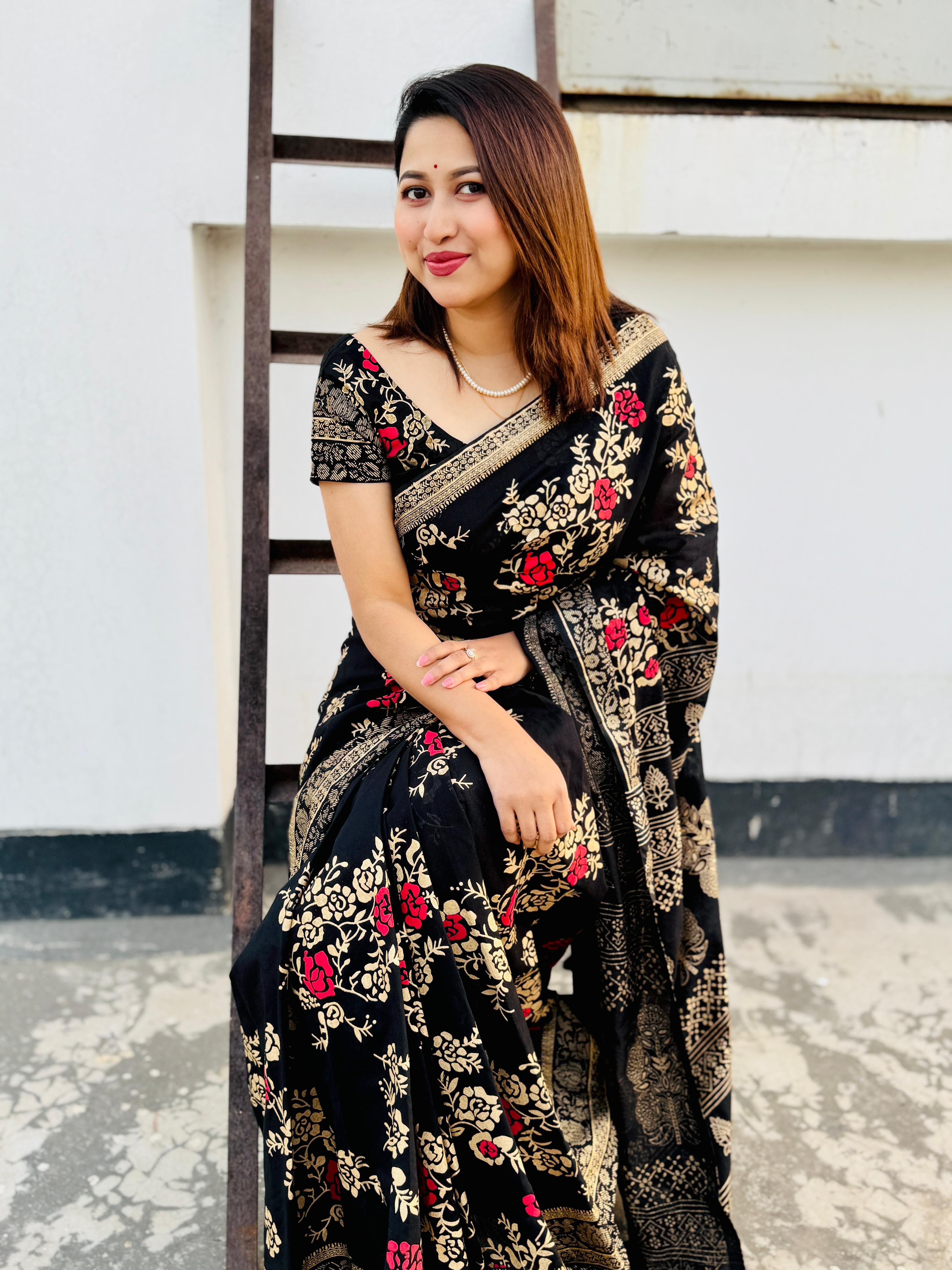 Dhupian Silk Sharee with Blouse Piece